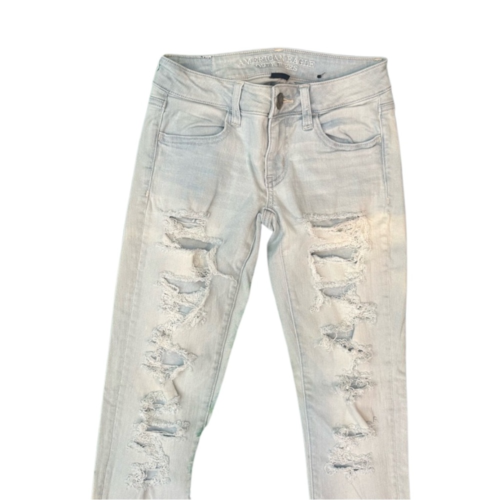 AE Light Wash Distressed Skinny Jeans - Picture 2 of 3